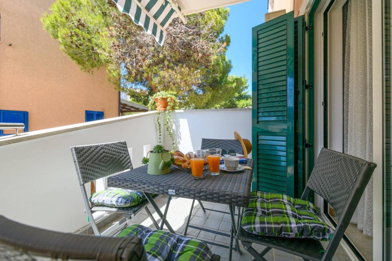 Apartment Sea Premantura Exteriör bild