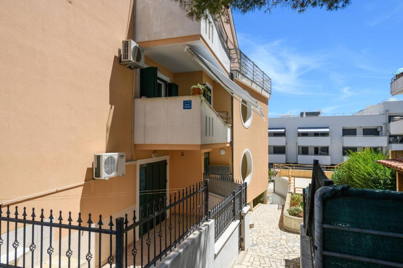 Apartment Sea Premantura Exteriör bild